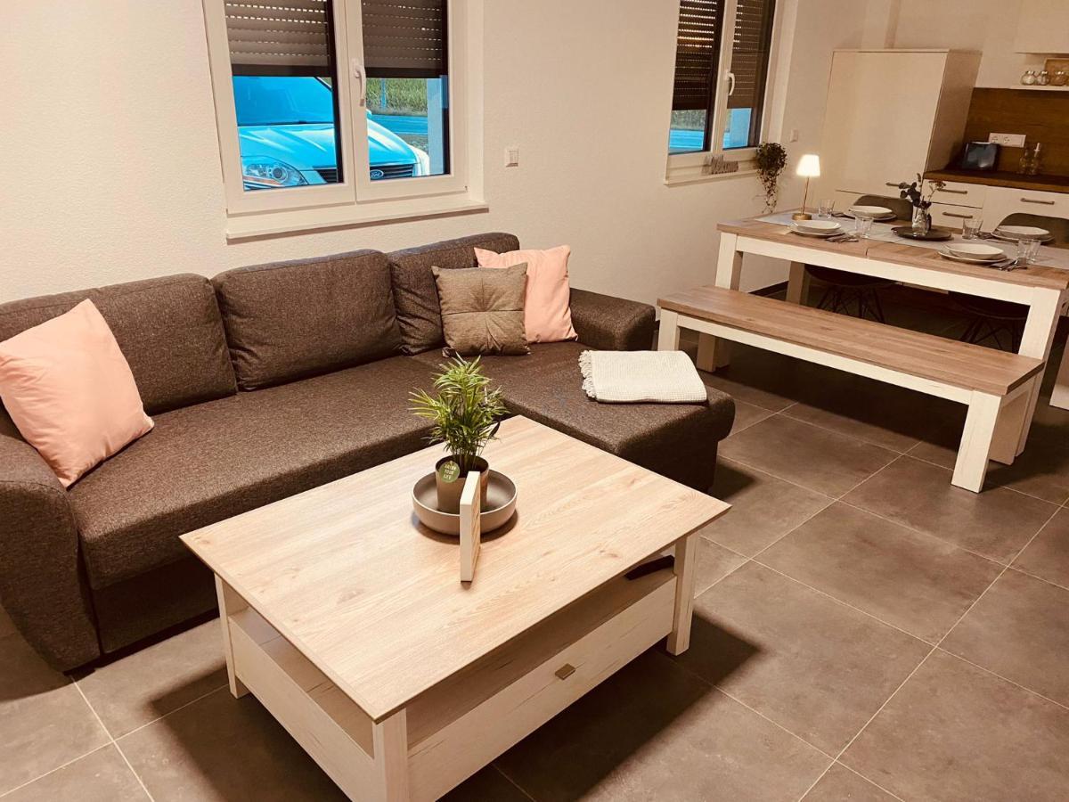 Casaina Διαμέρισμα Weisweil  Εξωτερικό φωτογραφία